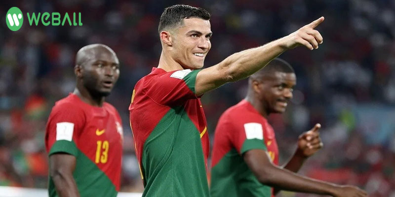 Ronaldo lĩnh xướng hàng công của tuyển Bồ Đào Nha